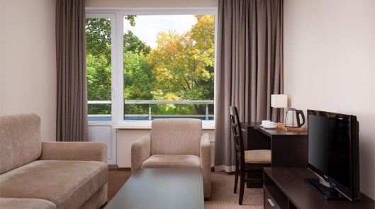 Стандарт люкс трёхкомнатный