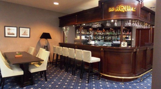 Лобби-бар AQUA